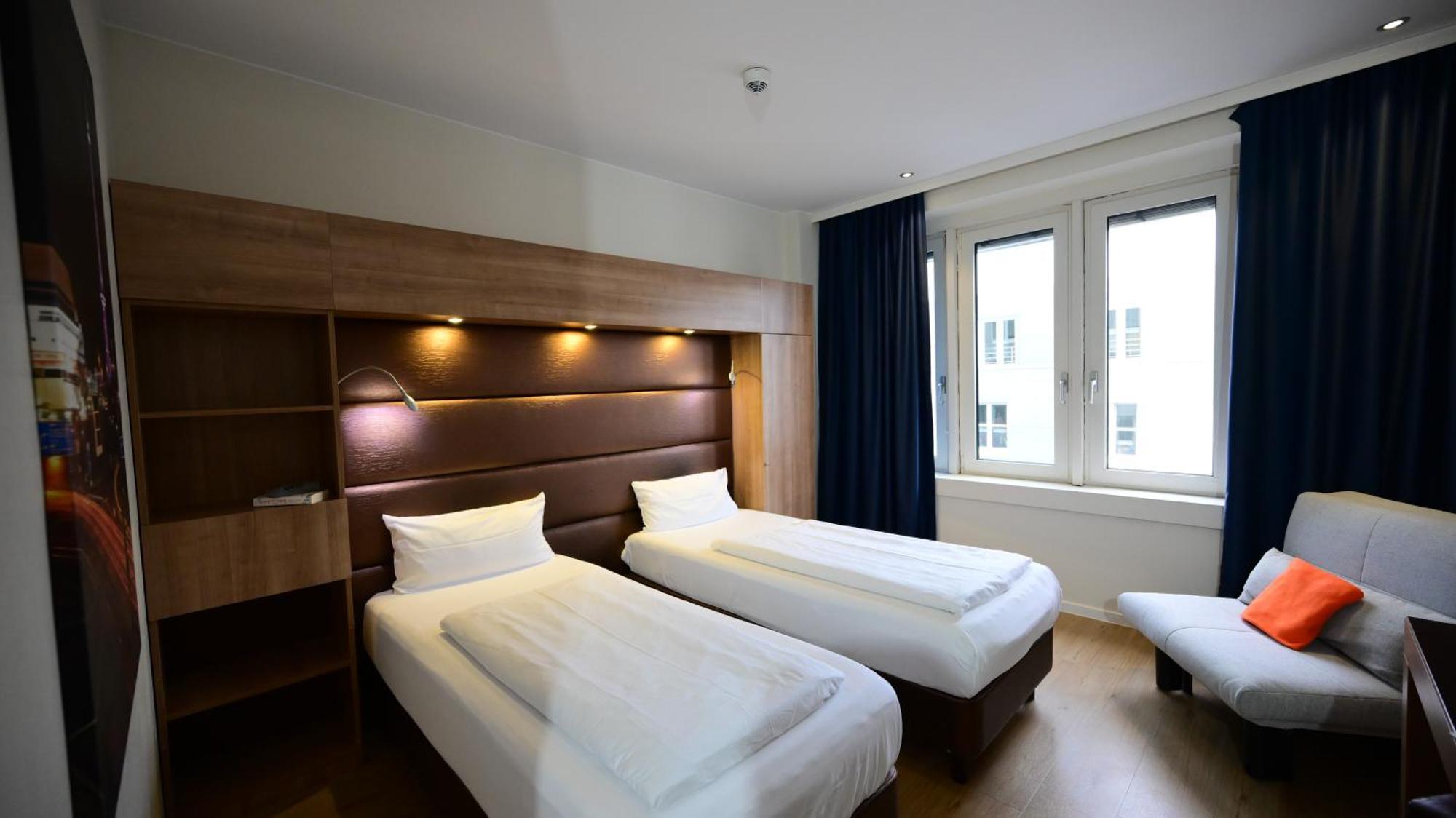 Motel Plus Berlín Exterior foto